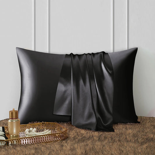 Taie d’oreiller en soie noire avec foulard assorti – literie de luxe pour soin des cheveux et de la peau